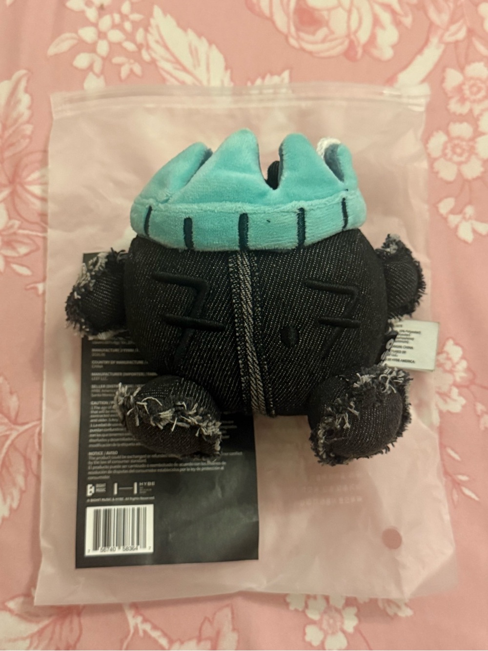 BTS World Tour 'Arirang' Plush Keyring - Picture 5 of 12